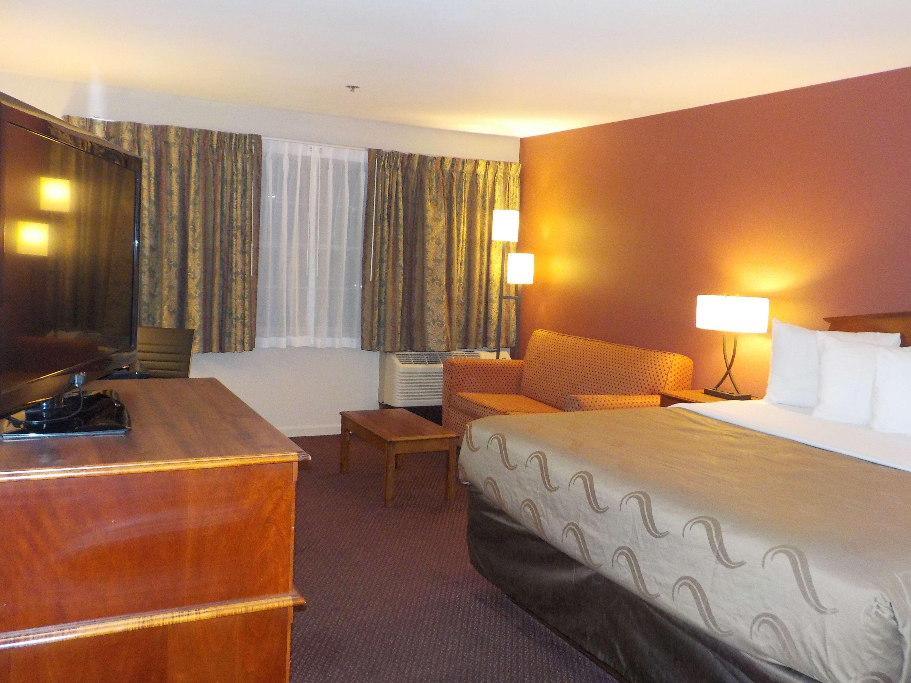 Hotel Surestay By Western 3*