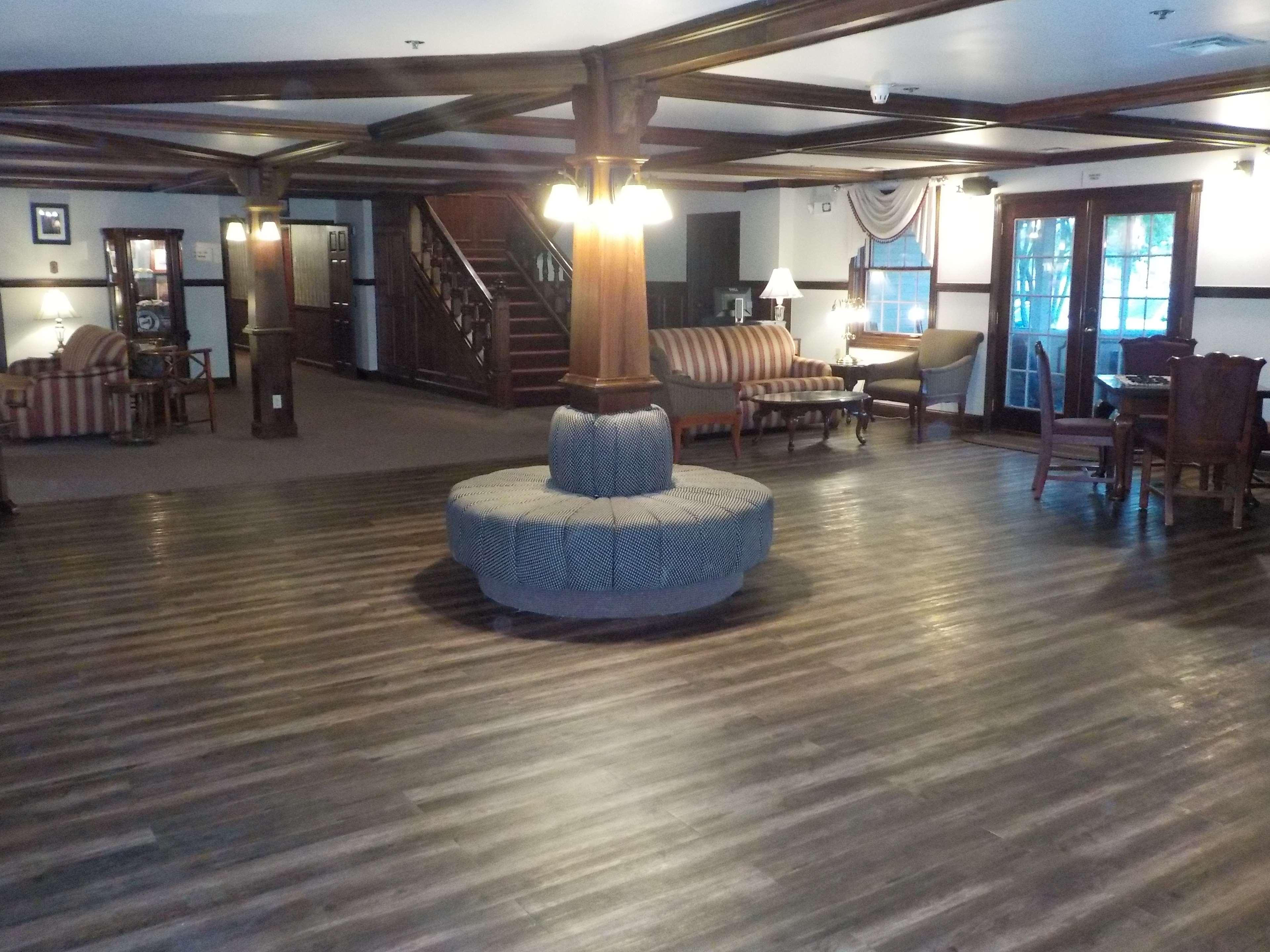 Hotel Surestay By Western