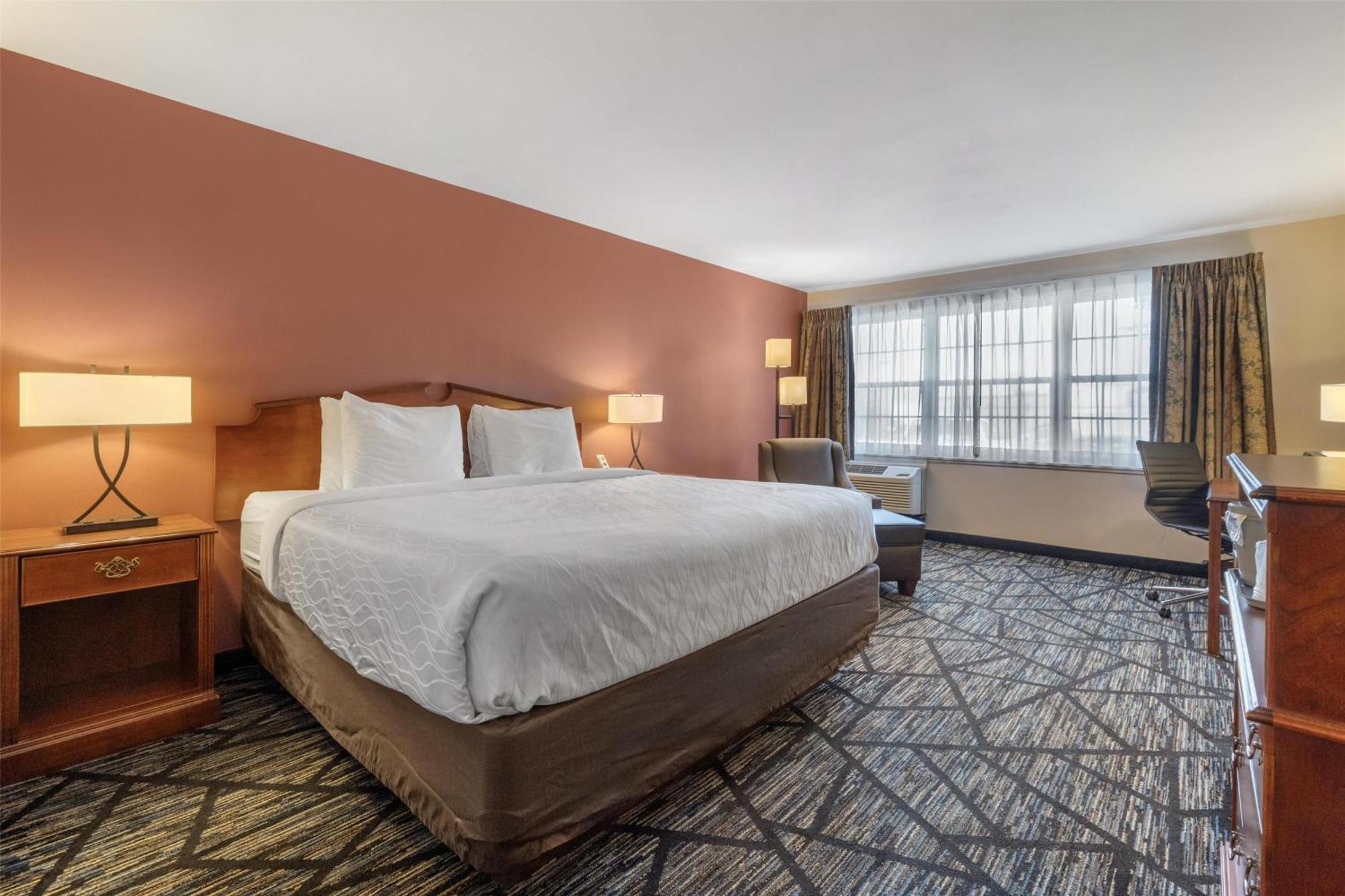 Surestay By Western Hotel