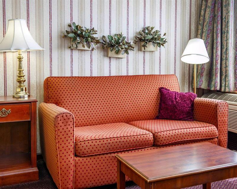 Hotel Surestay By Western 3*